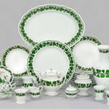 Kaffee- und Mokkateilservice mit "Weinlaubdekor" - фото 1