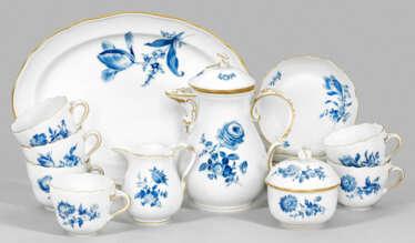 Mokkaservice mit Dekor "Blaue Blume"