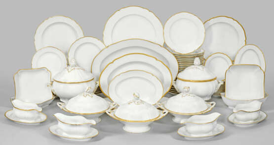 Umfangreiches Tafel-Teilservice - photo 1