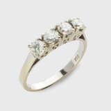 Klassischer Brillantring - photo 1