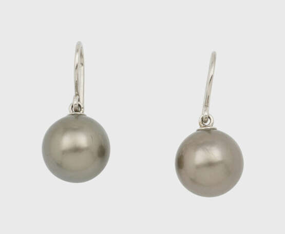 Paar klassische Tahiti-Perlohrringe - фото 1 Paar klassische Tahiti-Perlohrringe - фото 1