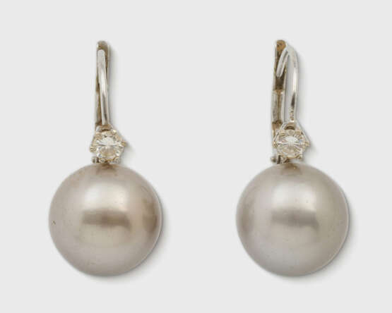 Paar klassische Tahiti-Brillant-Perlohrgehänge - photo 1