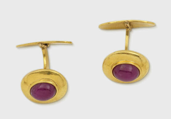 Paar Manschettenknöpfe mit Rubinen - photo 1
