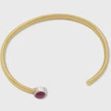 Klassischer Rubin-Armreif - фото 1