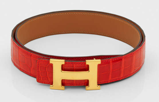 Luxuriöser Krokodilleder-Gürtel von HERMÈS - photo 1