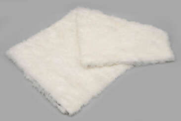 Große extravagante Pelzdecke