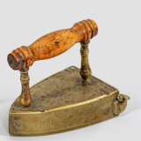 Bügeleisen mit Blumendekor - photo 1