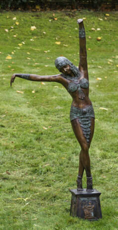 Zeitgenössischer Bildhauer - Foto 1