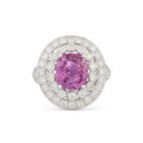 COLOURED SAPPHIRE AND DIAMOND RING - photo 2