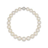 CULTURED PEARL AND DIAMOND NECKLACE - photo 3