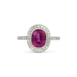 RUBY AND DIAMOND RING - Foto 3