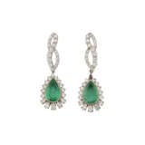 EMERALD AND DIAMOND EARRINGS - photo 1