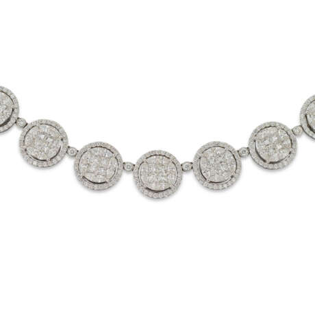DIAMOND NECKLACE - photo 2 DIAMOND NECKLACE - photo 2