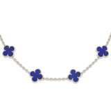 VAN CLEEF & ARPELS LAPIS LAZULI ‘ALHAMBRA’ LONGCHAIN NECKLACE - Foto 2