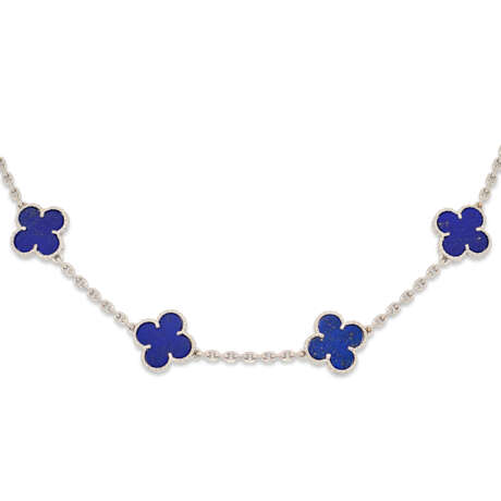 VAN CLEEF & ARPELS LAPIS LAZULI ‘ALHAMBRA’ LONGCHAIN NECKLACE - Foto 2 VAN CLEEF & ARPELS LAPIS LAZULI ‘ALHAMBRA’ LONGCHAIN NECKLACE - Foto 2