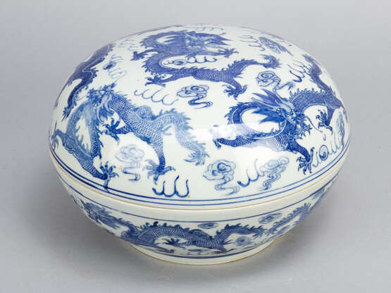 Chinese Porcelain round Box, painted, Qing Dynasty - Foto 1