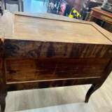 Curved Louis XV Sauteuse Commode in Floral Marquetry 18th Century Wood 18th century - photo 4