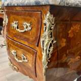 Curved Louis XV Sauteuse Commode in Floral Marquetry 18th Century Wood 18th century - photo 8