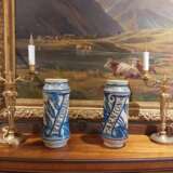 Pair of 18th Century Albarello Drug Jars in Maiolica Ceramics 18th century - photo 10