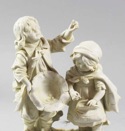Porcelain group, 19. century - photo 2
