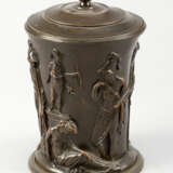 Empire Bronze Urn with lid, 19.century - фото 1
