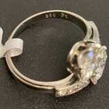 Platinum ring with diamonds and synthetic moissanites Platinum Other style 21th century - photo 4