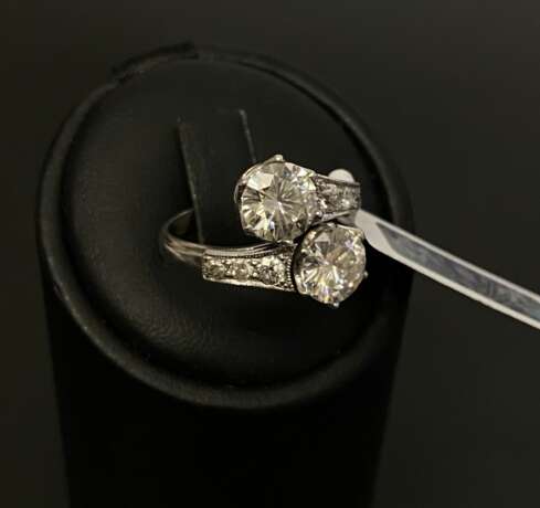 Platinum ring with diamonds and synthetic moissanites Platinum Other style 21th century - photo 5
