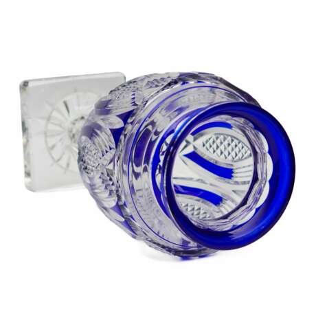 Большая амфорообразная ваза Юпитер. Цветного хрусталя бельгийской фабрики Saint-Lambert. Хрусталь Eclecticism 20th century г. - фото 5 Большая амфорообразная ваза Юпитер. Цветного хрусталя бельгийской фабрики Saint-Lambert. Хрусталь Eclecticism 20th century г. - фото 5