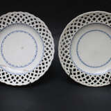 Two Vienna porcelain dishes, 19.century - Foto 1