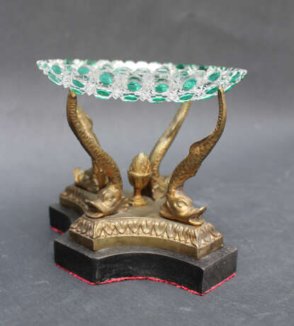 Pair of Bronze centrepieces with sliced glass dishes, 19.century - photo 3