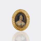 Anhänger mit Miniaturportrait im Gold-Filigranrahmung. - photo 1