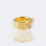 Carl Dau. Großer Solitär Goldring. - фото 2