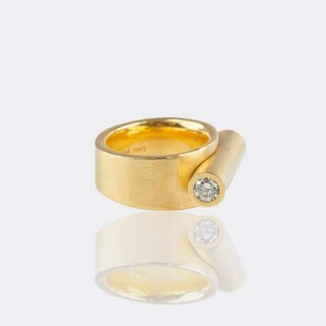 Carl Dau. Großer Solitär Goldring. - фото 2 Carl Dau. Großer Solitär Goldring. - фото 2