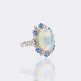 Opal Ring mit Saphir Diamant Besatz. - фото 1