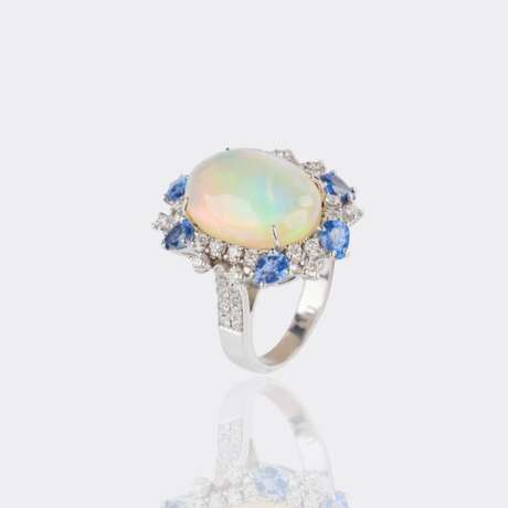 Opal Ring mit Saphir Diamant Besatz. - фото 3 Opal Ring mit Saphir Diamant Besatz. - фото 3