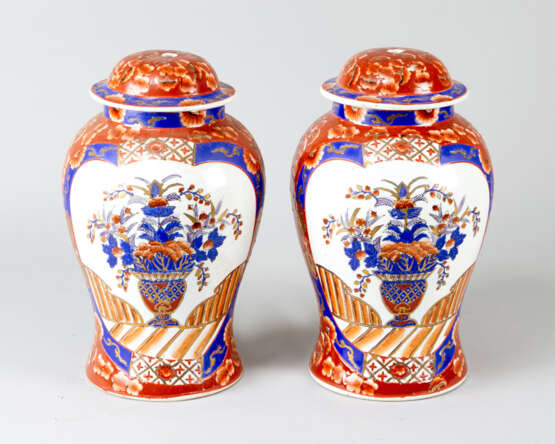 Two Asian lamp stands, porcelain, 19.century - photo 1