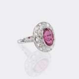 Pink Turmalin Ring mit Brillanten. - фото 2