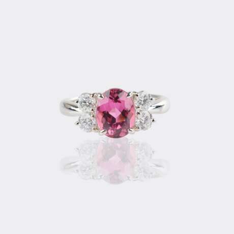 Pink Turmalin Ring mit Brillanten. - фото 1