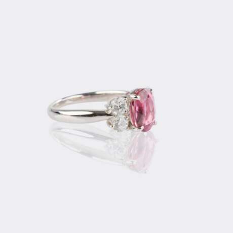Pink Turmalin Ring mit Brillanten. - фото 2