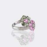 Floraler Ring mit Farbedelsteinen. - photo 2
