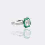 Feiner Diamant Ring mit Smaragd. - photo 2