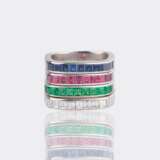 Vier Steckringe mit Diamanten, Saphiren und Rubine. - фото 1