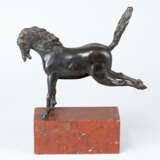Bronze Horse jumping, on marble base, 20.century - фото 3