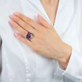 Amethyst Cocktailring mit Brillant-Besatz. - photo 4