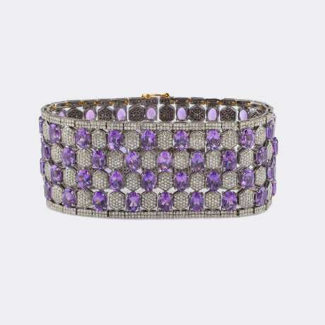 Exzeptionelles Amethyst Armband mit Brillant-Besatz. - фото 1