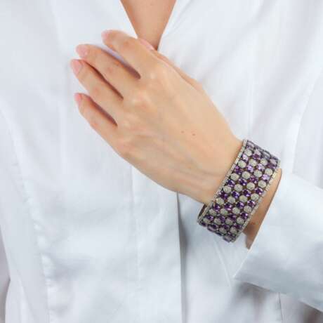 Exzeptionelles Amethyst Armband mit Brillant-Besatz. - фото 3