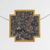 Hadfried Rinke Goldschmied, Worpswede. Granit Kreuzanhänger an Halsreif. - фото 2