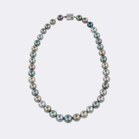 Tahitiperlen Schmuckset mit Collier und Ohrsteckern. - Foto 2 Tahitiperlen Schmuckset mit Collier und Ohrsteckern. - Foto 2