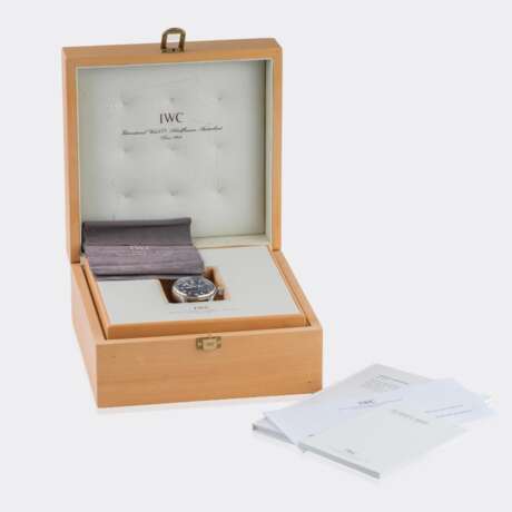 IWC - International Watch Co. Herren-Armbanduhr 'Große Fliegeruhr'. - фото 5 IWC - International Watch Co. Herren-Armbanduhr 'Große Fliegeruhr'. - фото 5