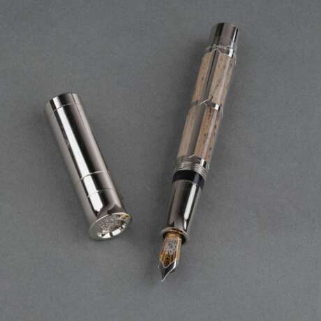 Graf von Faber-Castell gegr. 1761 in Stein bei Nürnberg. Satz von 9 exquisiten 'Pens of the Year' 2004-2012. - Foto 1 Graf von Faber-Castell gegr. 1761 in Stein bei Nürnberg. Satz von 9 exquisiten 'Pens of the Year' 2004-2012. - Foto 1
